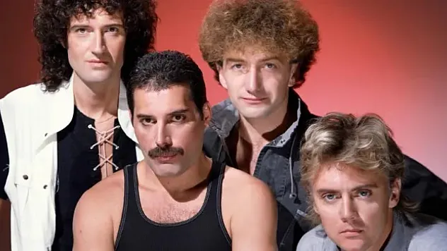 Yıllardır Bitmeyen İnternet Eğlencesi: Queen, Afyon'da Konser Verdi Mi?