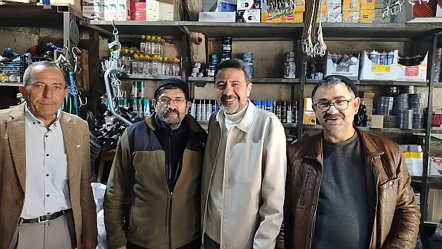 Yılmazaslan , Esnafın Yanında
