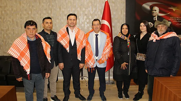 Yörük Başhekime Hemşehrilerinden Jest