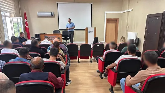 Yükümlülere Özel 'Dostluk' Temalı Seminer Verildi