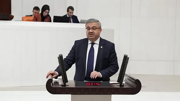 Yurdunuseven: Kaburgamda Kırık Var