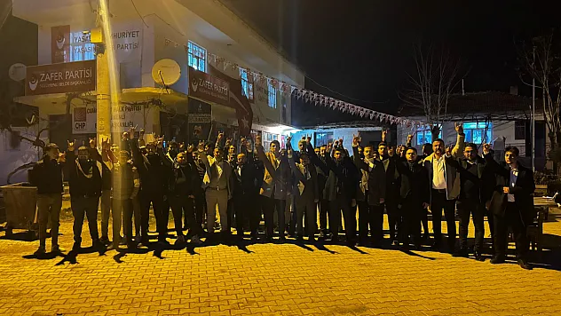 Zafer Partisi Sülümenli Beldesi'nde Parti Binası Açtı
