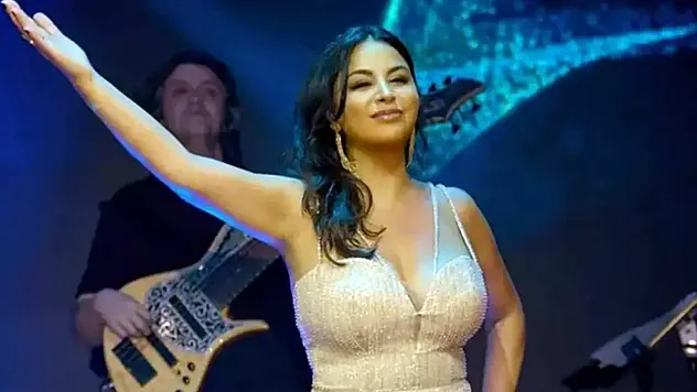 Zara Afyon'da Konser Verecek