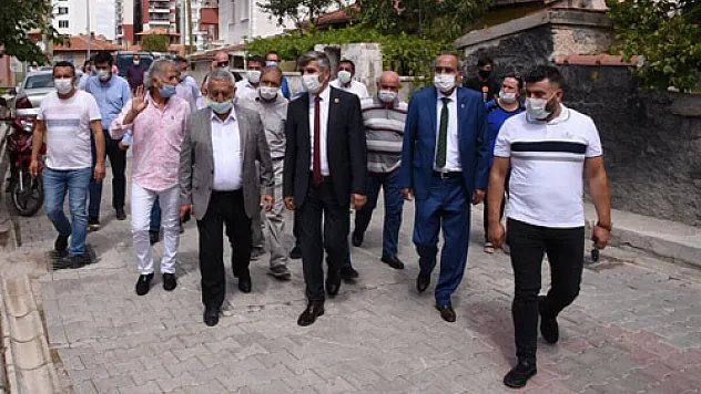 Zeybek, Kayadibi Mahallesi sakinleri ile buluştu