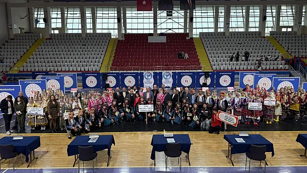 Zeybekten Horona, Kültürün Ritmi Afyon'da Atıldı
