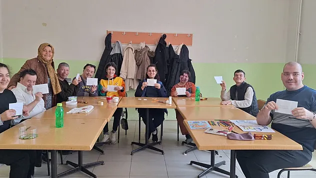 Zihinsel Engelliler Derneğinden Örnek Destek