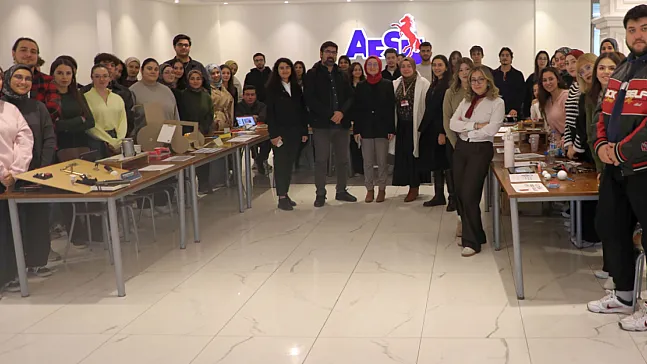 AFSÜ'de Yenilikçi Sergi: Sıradan Ürünler Değil, Hayatı Kolaylaştıran Tasarımlar