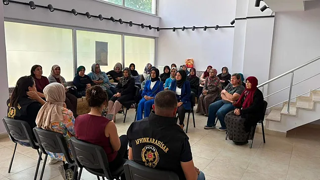 Afyon'da Kadınlara Şiddetle Mücadele Eğitimi