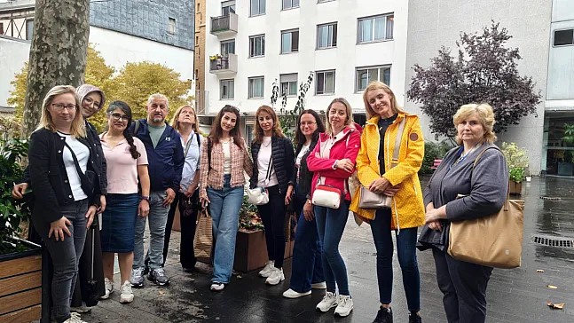 AKÜ'lü Akademisyenler Sürdürülebilir Moda İçin Paris'te