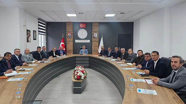 Altınkaynak Başkanlığında Eğitimde Yeni Haftanın Rotası Çizildi