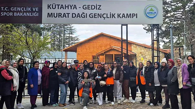 Kütahya Kadın Destek AFAD Gönüllülerinden Murat Dağı Kamp Merkezinde Etkinlik
