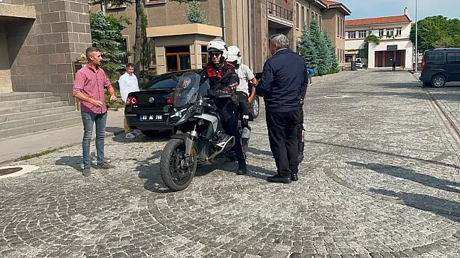 LGS'de Öğrencilere Polis Ve Devlet Kurumları Hızır Gibi Yetişti