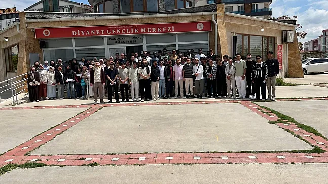 Uluslararası Öğrencilerle Yürek Isıtan Bayramlaşma
