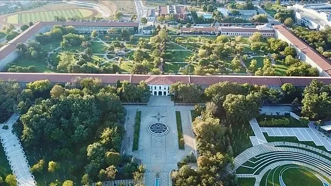 Yeni Fakülte Ve Enstitüler Kuruldu, 4 Birim Kapatıldı