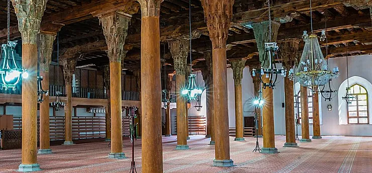 Afyon Ulu Camii'ni Kim Yaptı?