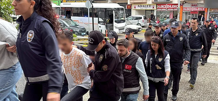 Araç Satmak İsteyenlere 'Güvenli Ödeme' Tuzağı: 18 şüpheli yakalandı