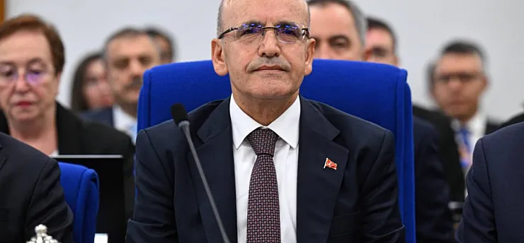 Bakan Mehmet Şimşek, Ekonomi Yönetimi Hakkında İpucu Verdi