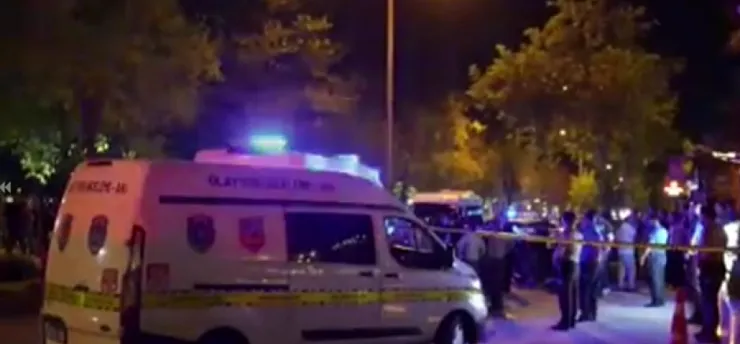 Denizli'de Kafeyi Taradılar: 2 Ölü, 4 Yaralı