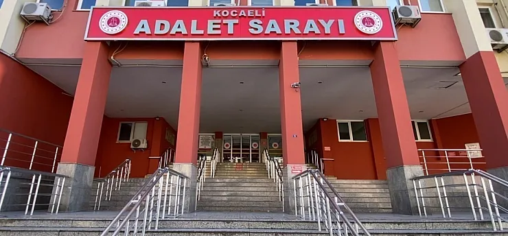 Eşinde Ağır Büyü Var' Dediler, 130 Bin Lirasını Aldılar