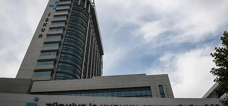 İŞKUR'un İşe Yerleştirme Rakamı 947 Bini Aştı