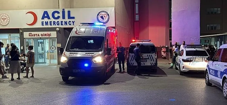 Kimyasal Zehirlenme Alarmı: Hastanenin Acil Servisi Tahliye Edildi