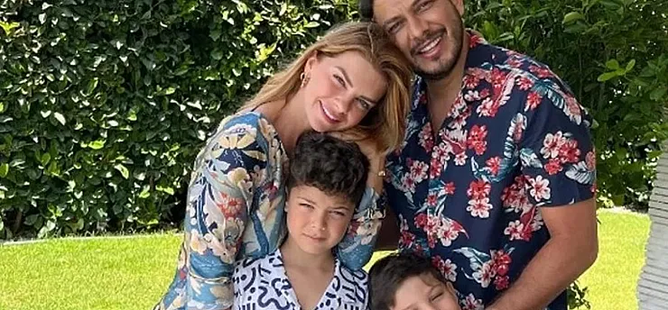 Pelin Karahan, İki Çocuğunun Babasından Boşandı