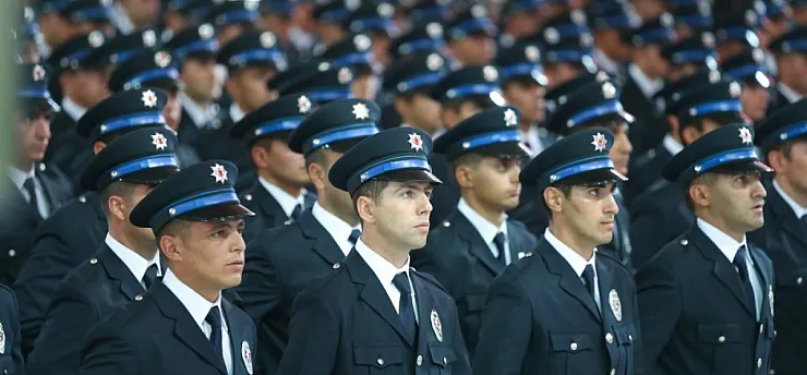 Polis Meslek Eğitim Merkezlerinde Eğitim Alacak 10 Bin Adayın Sonuçları Açıklandı