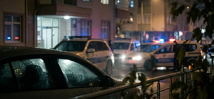 Sahte Belgelerle Vatandaşlık Ağı Deşifre Oldu: 1.070 Kişi Tespit Edildi