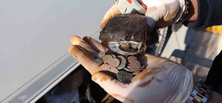 Tarihi Eserleri Tırın Dolabına Gizleyip Yurt Dışına Çıkarmak İstediler