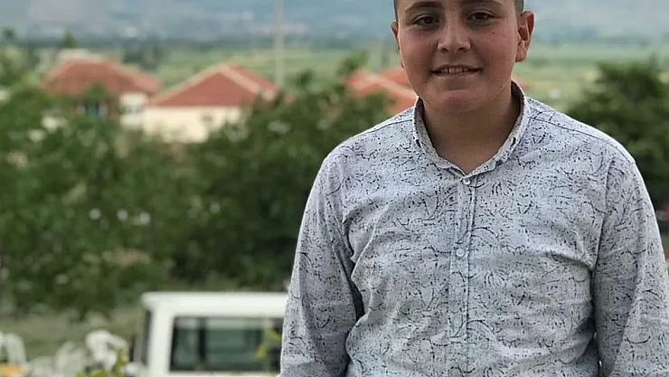 15 Yaşındaki Çocuk Motosiklet Sürücüsü Hayatını Kaybetti