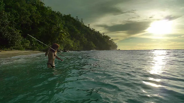 1965'de 15 Ay Survivor Yaşayan 6 Genç