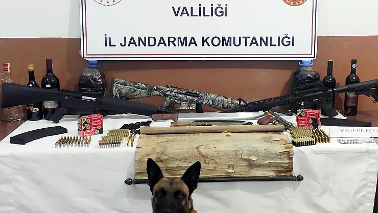 2 Türk, 1 Bulgar ve 1 İranlı Afyon'da Hangi Suçtan Yakalandı?