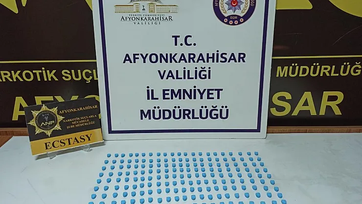 214 adet uyuşturucu hap ele geçirildi