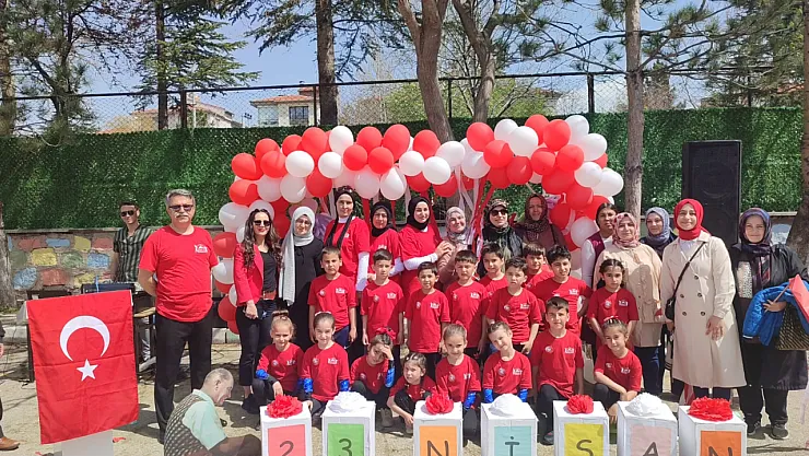 23 Nisan Coşkusu Yaşandı