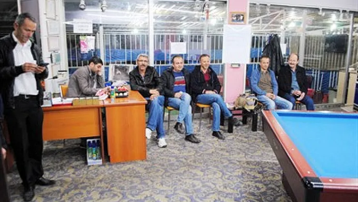 29 Ekim'e özel bilardo turnuvaları yapıldı