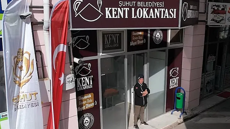 4 Çeşit Yemek 90 Lira