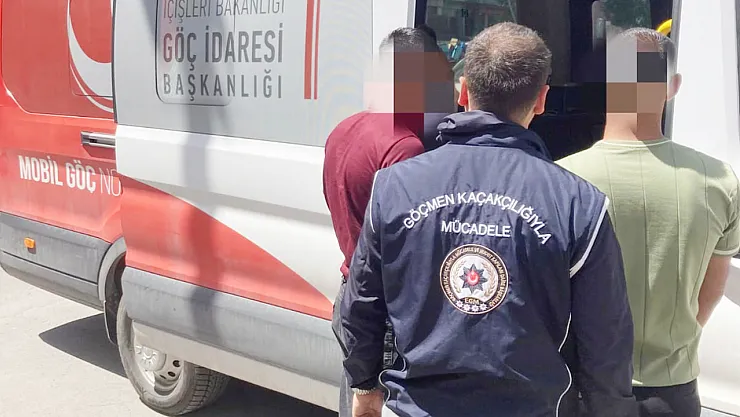 6 Göçmen Sınır Dışı Edildi