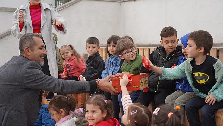 600 Öğrenci Barınaktaki Can Dostlarını Ziyaret Etti