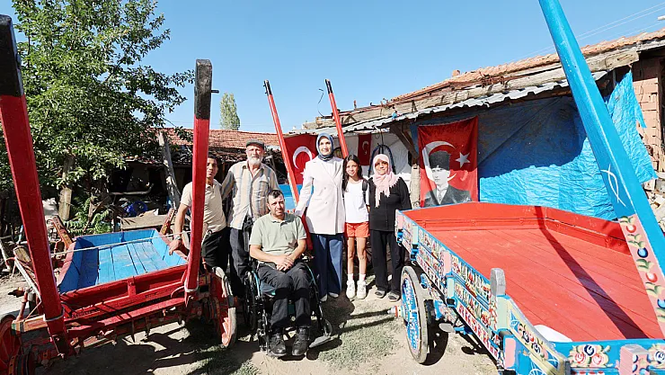 75 Yaşında, Mesleğini Aşkla Yapıyor