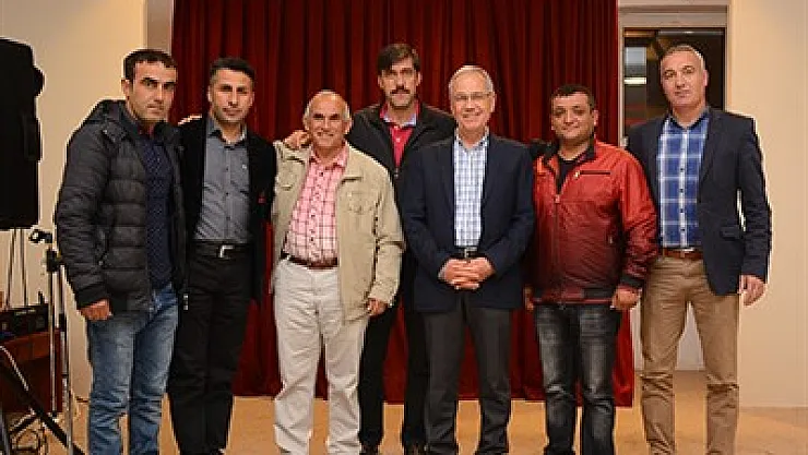 Acar'dan sporculara ve ailelerine davet