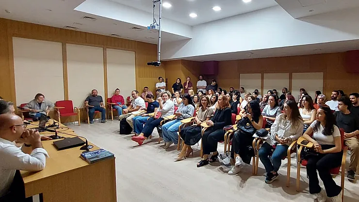 Açık Öğretim Fakültesi ÖTAG Yapay Zekâ Eğitimine Başladı