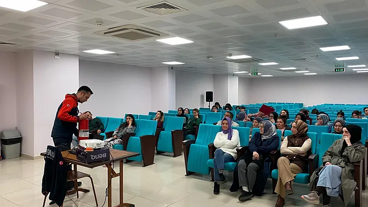 AFAD'dan Öğrenci Yurdunda Tatbikat