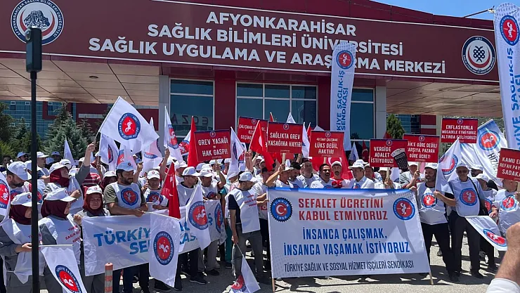 AFSÜ'de Dikkat Çeken Eylem!