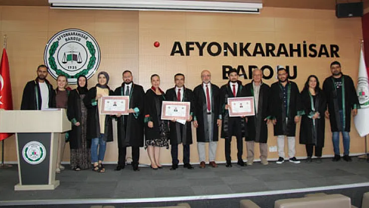 Afyon Barosu'na üç avukat daha katıldı