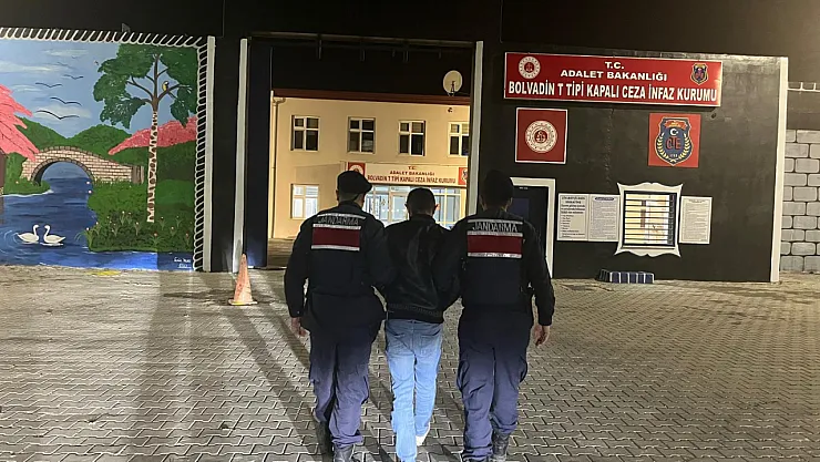 Afyon'da 14 Yıl Hapis Cezası İle Aranan Firari, Uyuşturucuyla Yakalandı