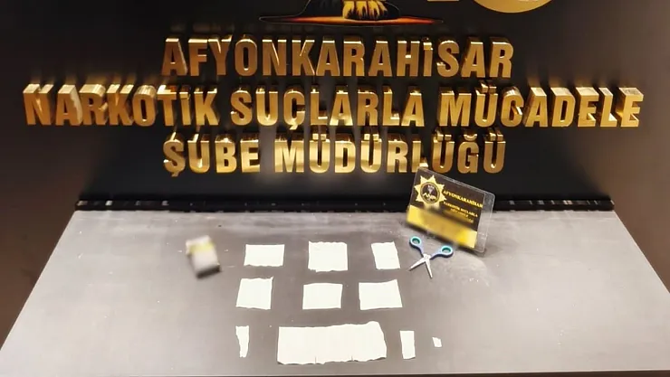 Afyon'da 4 Zehir Taciri Tutuklandı