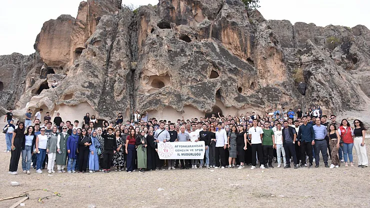 Afyon'da 850 Üniversiteli Frig Vadisi'nde Buluştu!