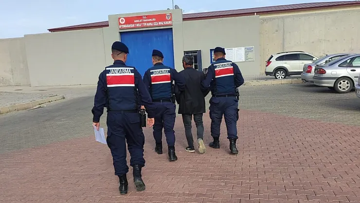 Afyon'da Bağ Evine Baskın!