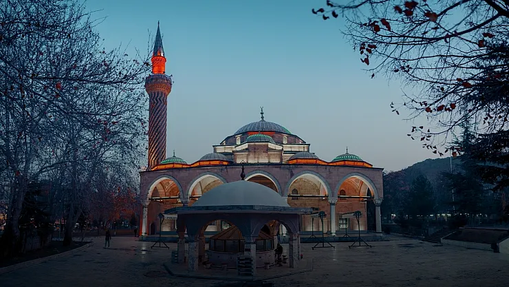 Afyon'da Bayram Namazı Saat Kaçta?