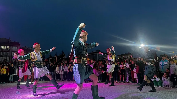 Afyon'da Bu Şenlik Çok Konuşulur!